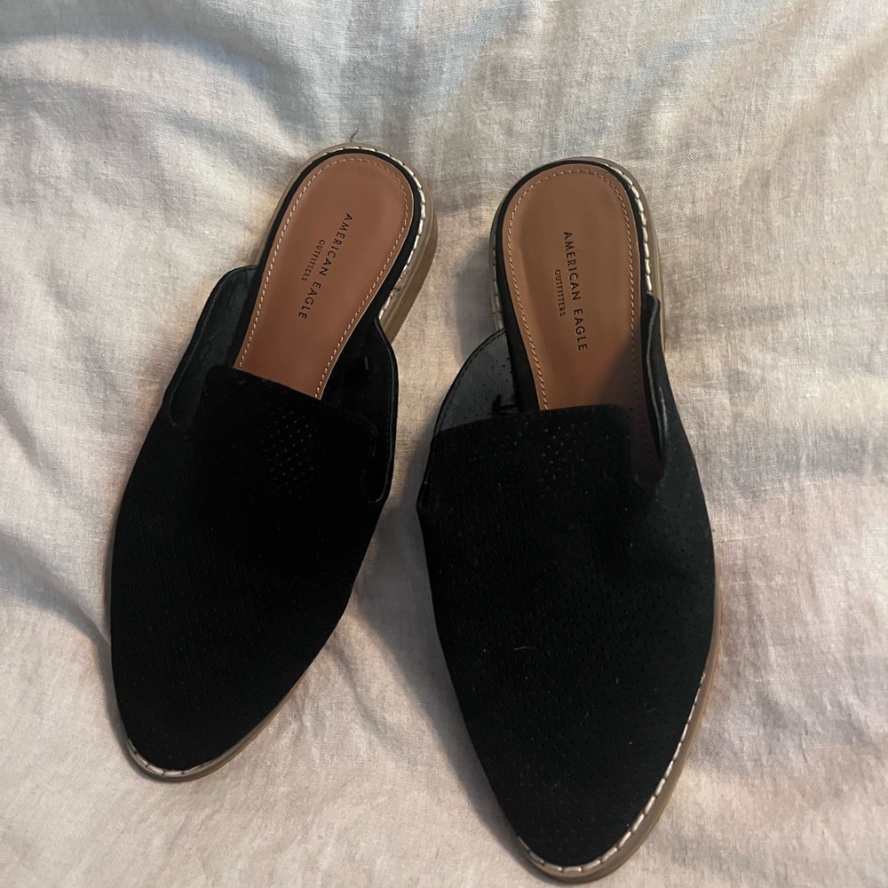 American Eagle black shoes